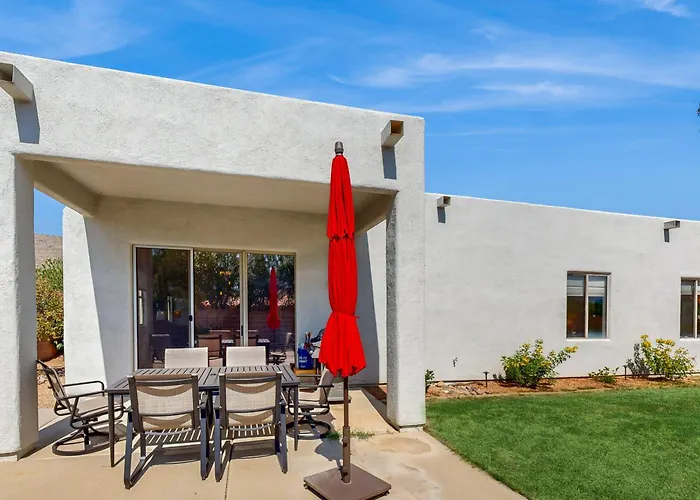 Desert Dream Getaway Holiday home *